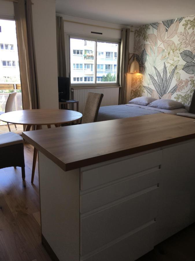 Logement Chic - Lyon 6 Brotteaux - Arrivee Autonome - Equipe Διαμέρισμα Εξωτερικό φωτογραφία